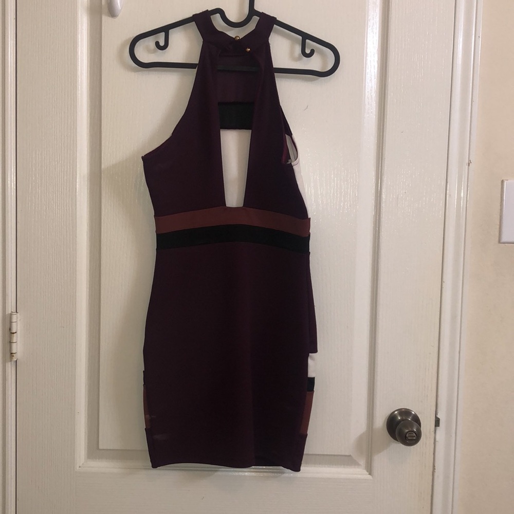 Dress - Picture 4 of 5